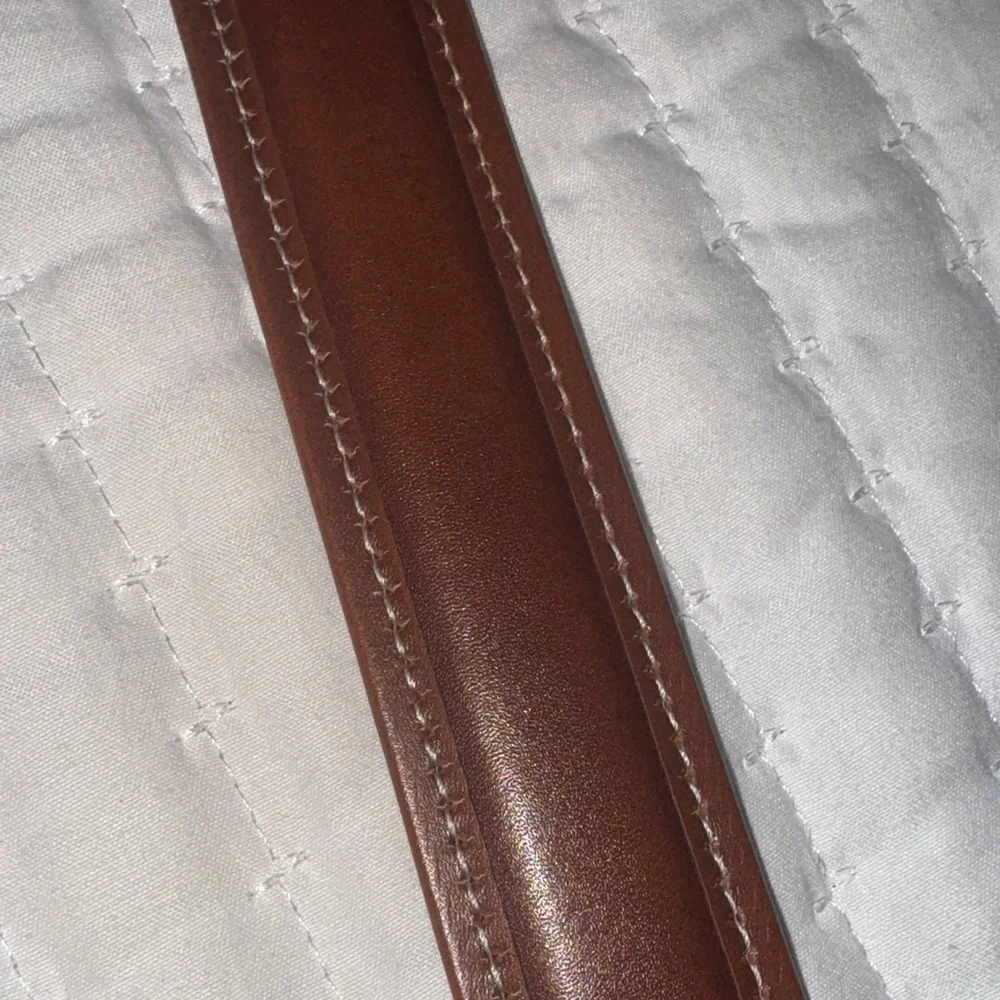 YRI stylish brown
